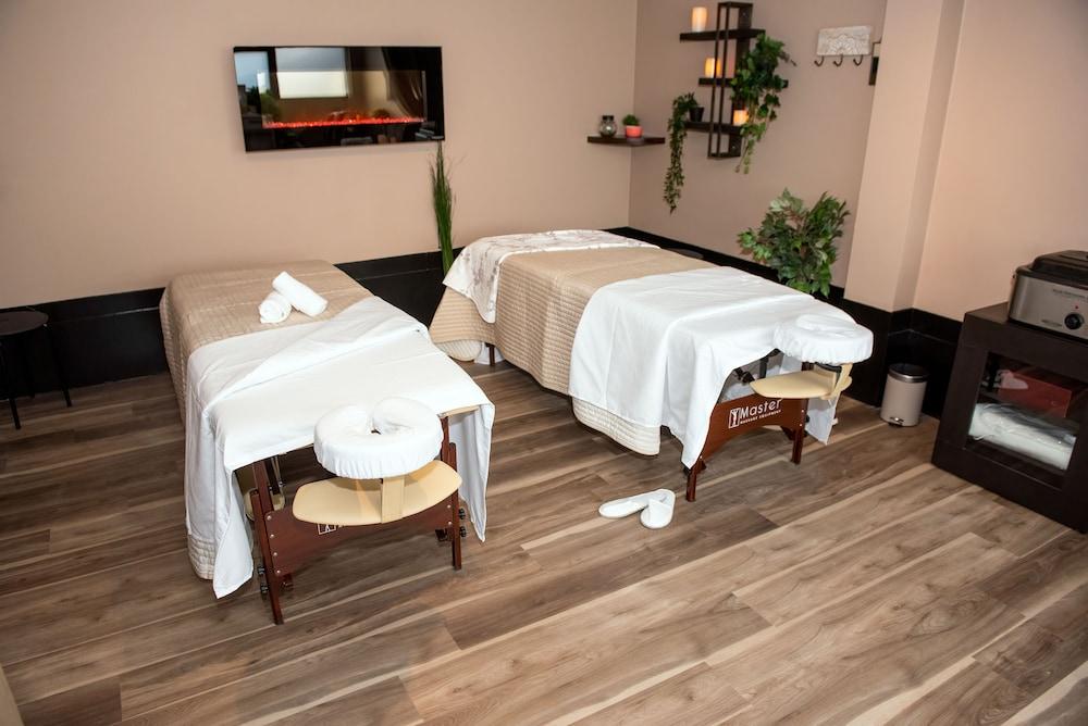 Hotel Arts YYC Dış mekan fotoğraf