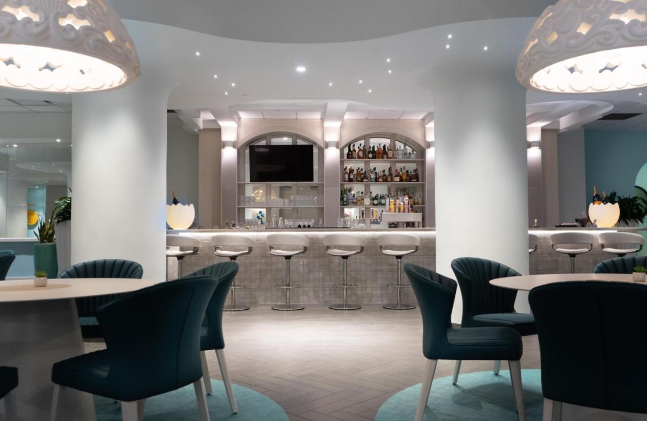 Hotel Arts YYC Dış mekan fotoğraf